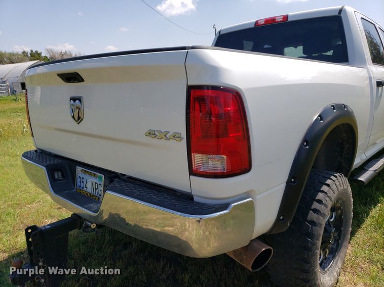 image for item DP8056 2014 Dodge Ram 2500  Crew Cab pickup truck