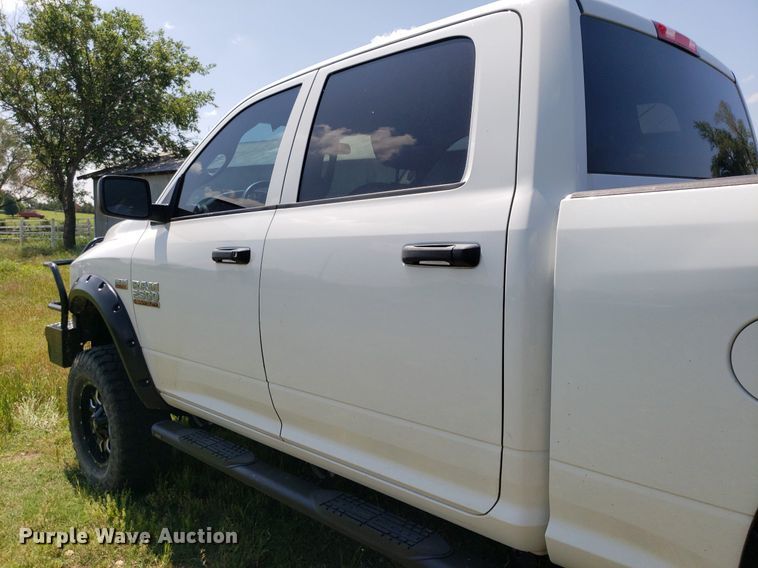 image for item DP8056 2014 Dodge Ram 2500  Crew Cab pickup truck