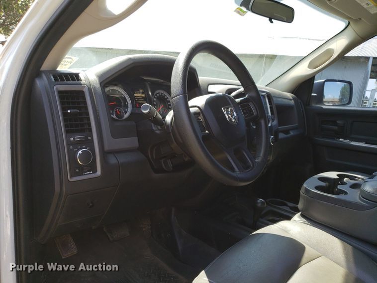 image for item DP8056 2014 Dodge Ram 2500  Crew Cab pickup truck