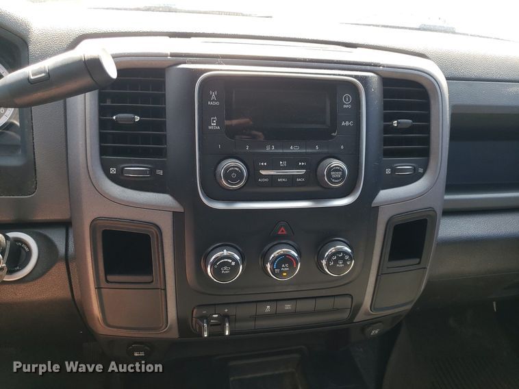 image for item DP8056 2014 Dodge Ram 2500  Crew Cab pickup truck