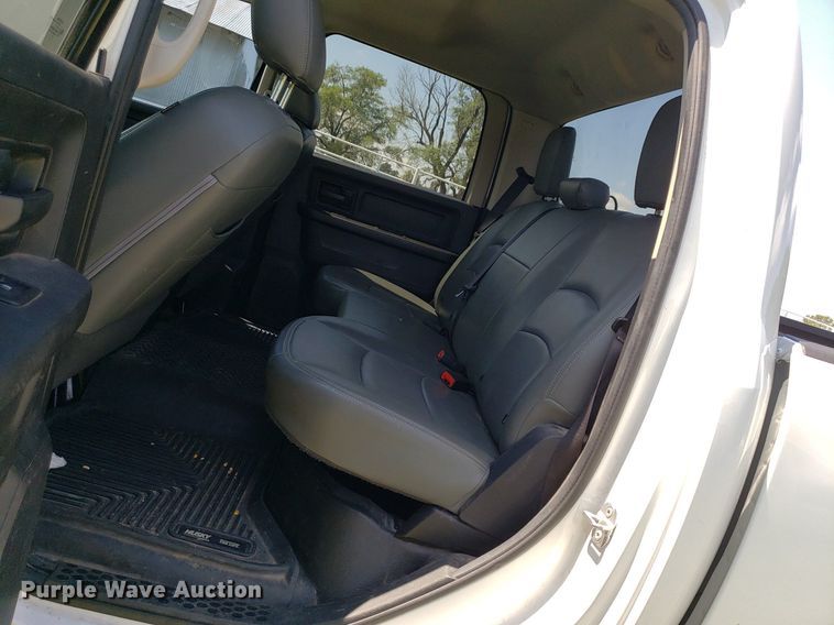 image for item DP8056 2014 Dodge Ram 2500  Crew Cab pickup truck