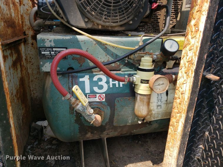 image for item DP8066 2003 Chevrolet 3500  utility bed pickup truck