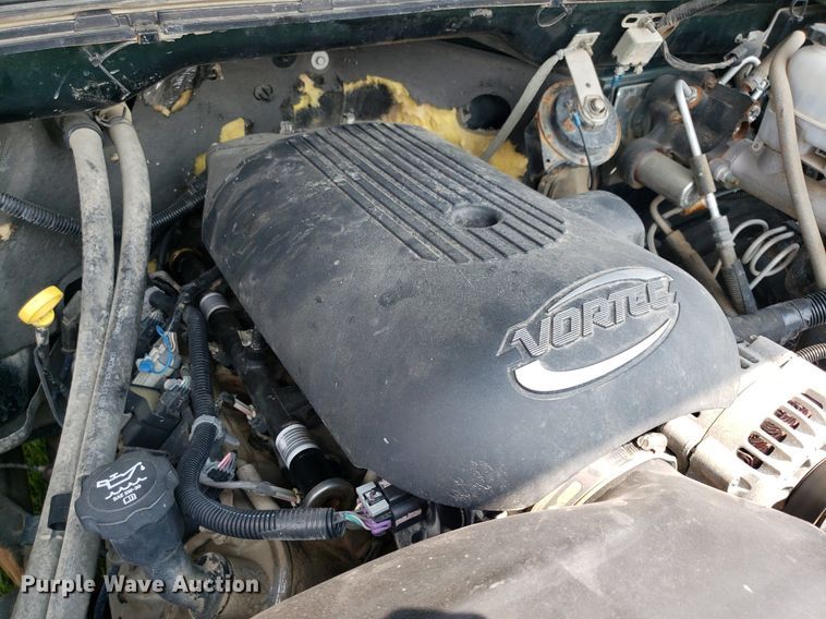 image for item DP8066 2003 Chevrolet 3500  utility bed pickup truck