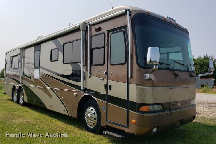 image for item DP8067 2001 Monaco Dynasty Coach  RV