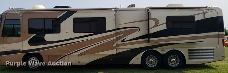 image for item DP8067 2001 Monaco Dynasty Coach  RV