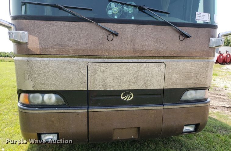 image for item DP8067 2001 Monaco Dynasty Coach  RV