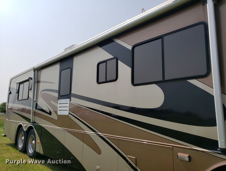 image for item DP8067 2001 Monaco Dynasty Coach  RV