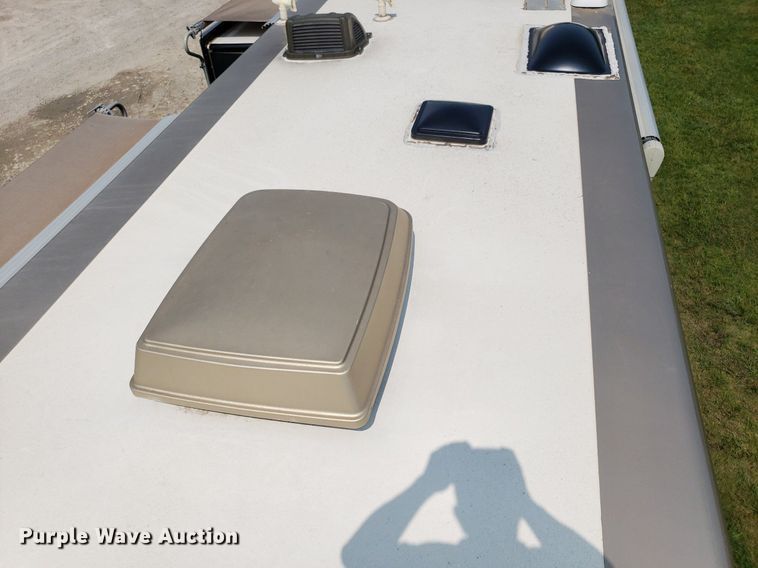 image for item DP8067 2001 Monaco Dynasty Coach  RV