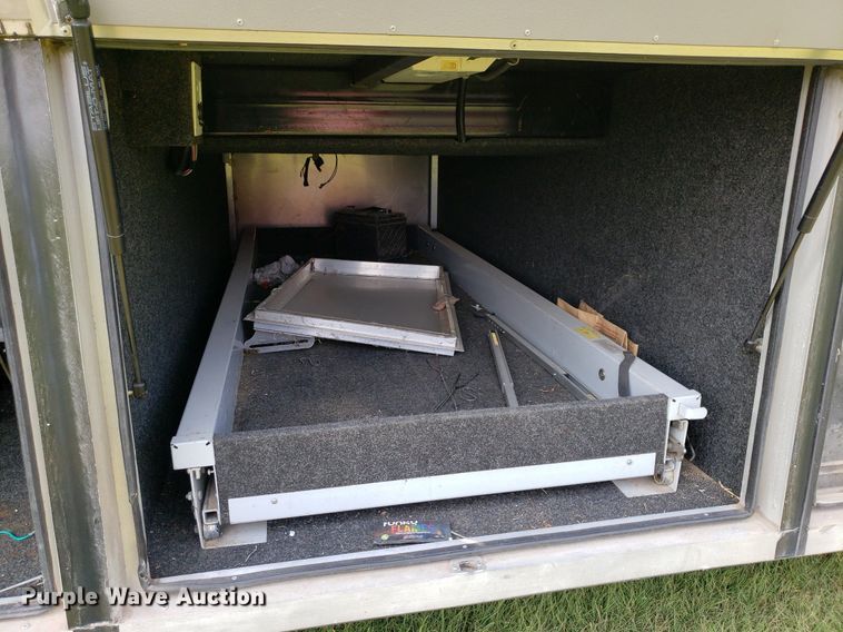 image for item DP8067 2001 Monaco Dynasty Coach  RV