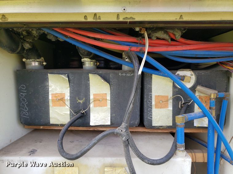 image for item DP8067 2001 Monaco Dynasty Coach  RV