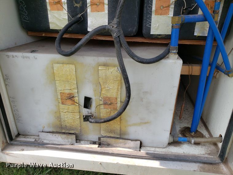 image for item DP8067 2001 Monaco Dynasty Coach  RV