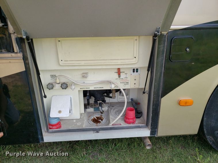 image for item DP8067 2001 Monaco Dynasty Coach  RV