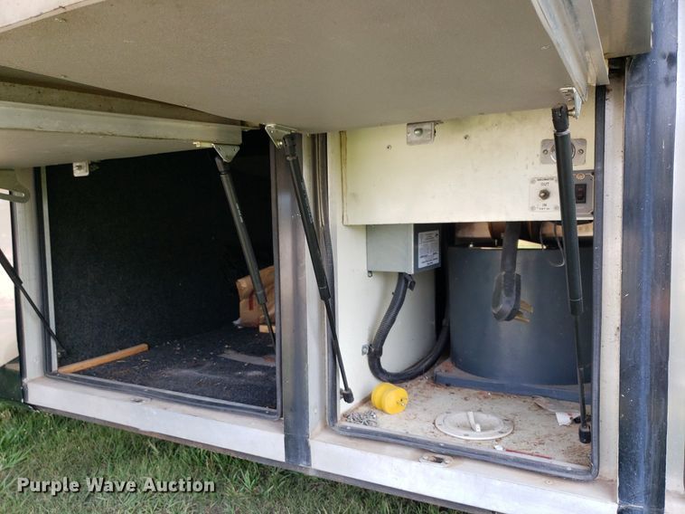 image for item DP8067 2001 Monaco Dynasty Coach  RV