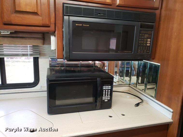 image for item DP8067 2001 Monaco Dynasty Coach  RV