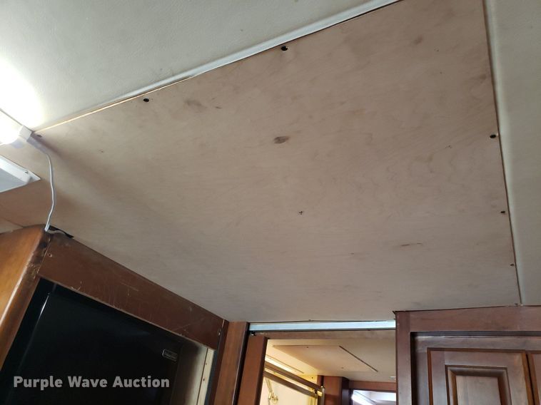 image for item DP8067 2001 Monaco Dynasty Coach  RV