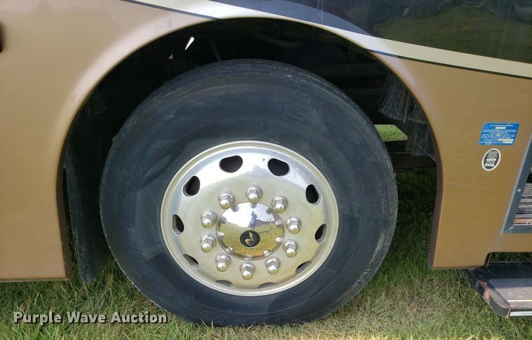 image for item DP8067 2001 Monaco Dynasty Coach  RV