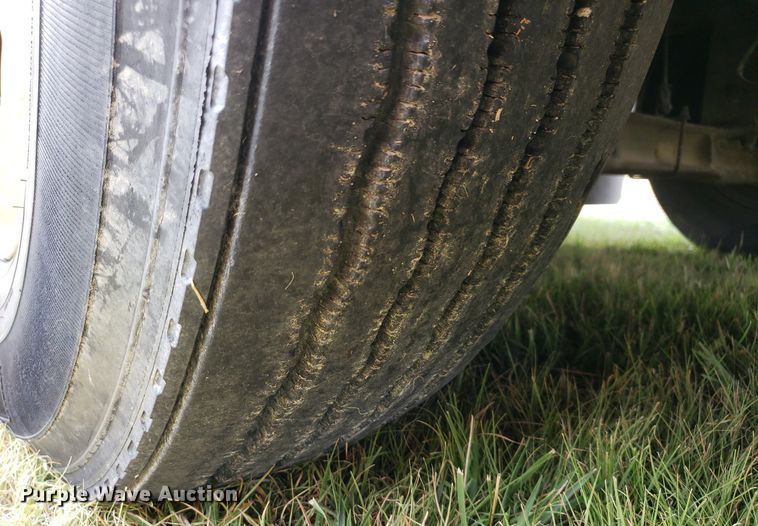 image for item DP8067 2001 Monaco Dynasty Coach  RV