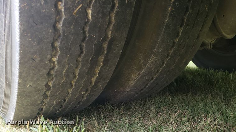 image for item DP8067 2001 Monaco Dynasty Coach  RV