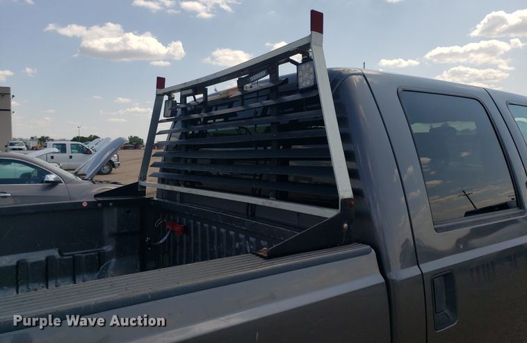 image for item DP8076 2013 Ford F350 Super Duty XLT  Crew Cab pickup truck