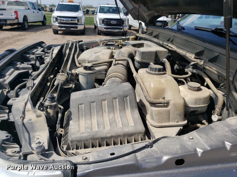 image for item DP8076 2013 Ford F350 Super Duty XLT  Crew Cab pickup truck