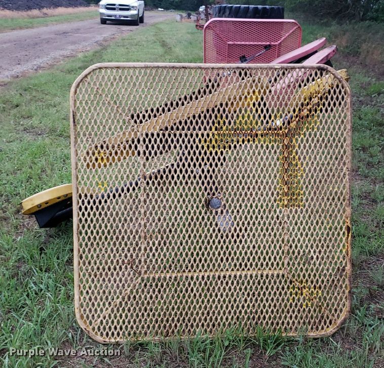 image for item DP8078 (2) picnic tables