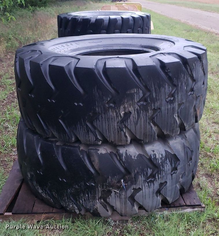 image for item DP8079 (4) 23.5-25 tires