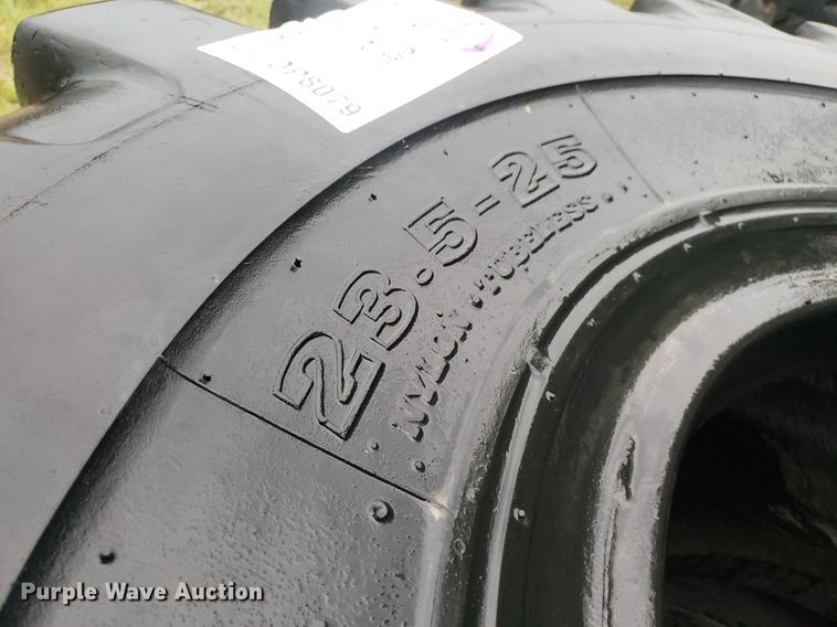 image for item DP8079 (4) 23.5-25 tires