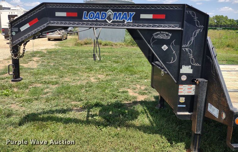 image for item DQ1755 2017 Load Trail  equipment trailer