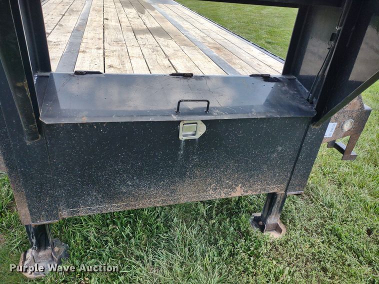 image for item DQ1755 2017 Load Trail  equipment trailer