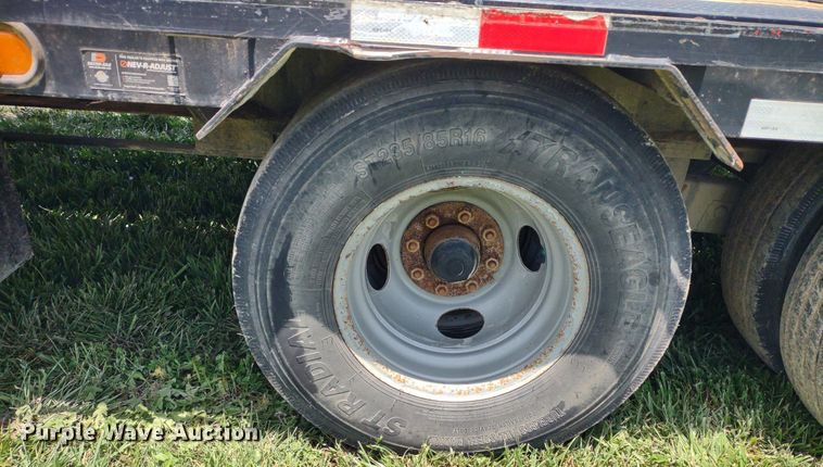 image for item DQ1755 2017 Load Trail  equipment trailer