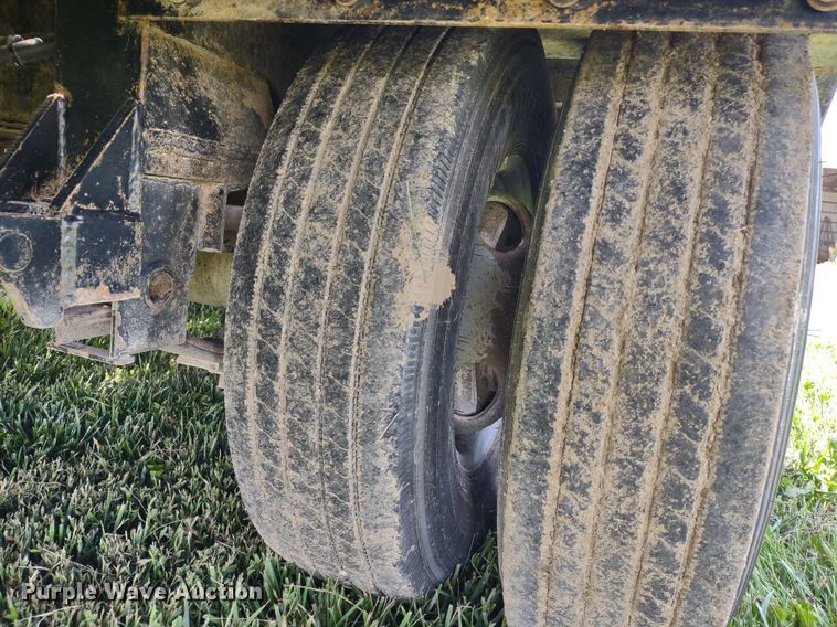 image for item DQ1755 2017 Load Trail  equipment trailer