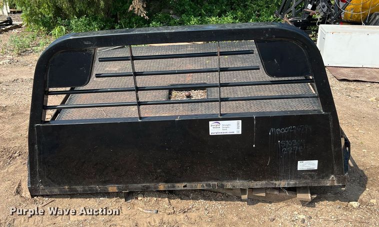 image for item DQ2083 CM Truck Beds 1510304  flatbed