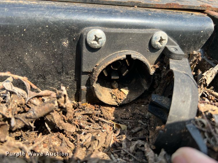 image for item DQ2083 CM Truck Beds 1510304  flatbed