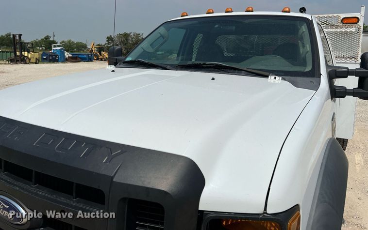 image for item DQ2110 2010 Ford F550  SuperCab utility / service truck