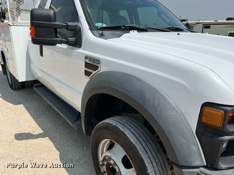 image for item DQ2110 2010 Ford F550  SuperCab utility / service truck