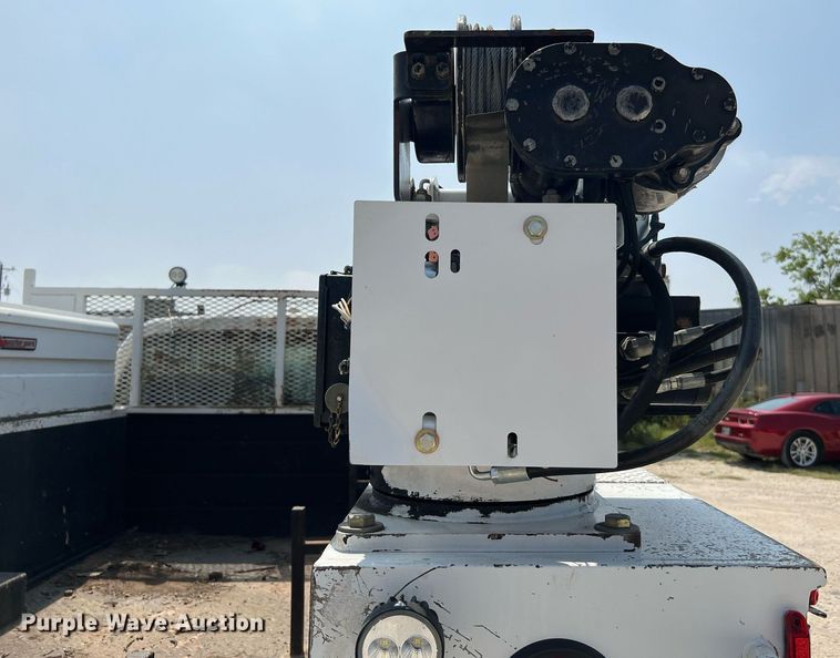 image for item DQ2110 2010 Ford F550  SuperCab utility / service truck