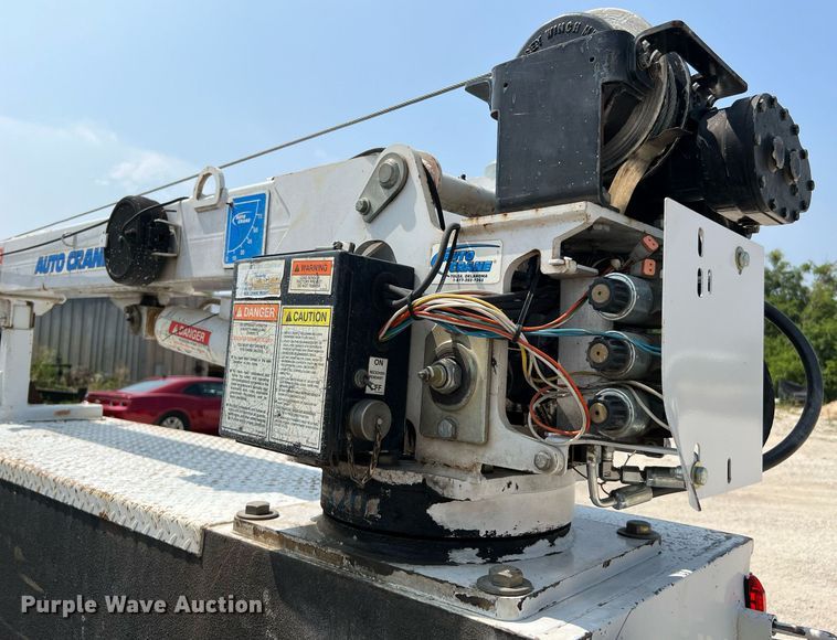 image for item DQ2110 2010 Ford F550  SuperCab utility / service truck