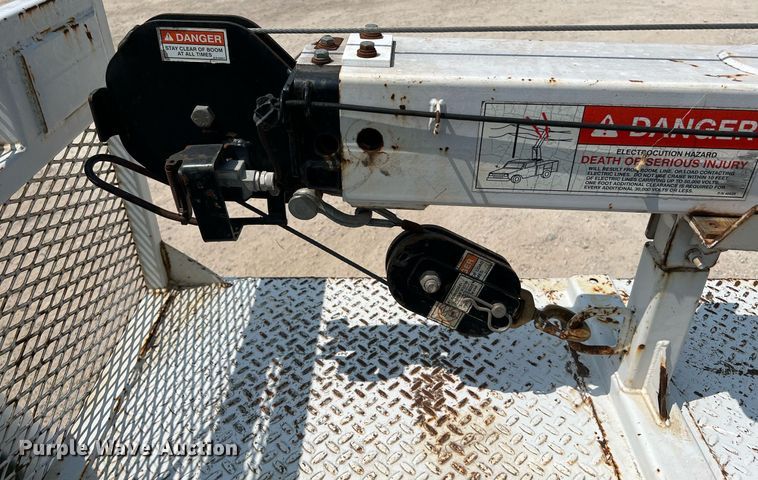 image for item DQ2110 2010 Ford F550  SuperCab utility / service truck