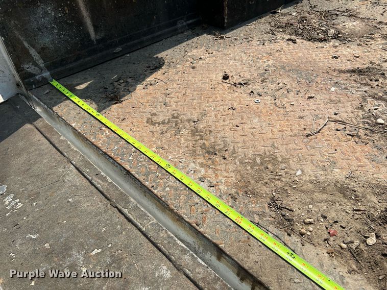 image for item DQ2110 2010 Ford F550  SuperCab utility / service truck