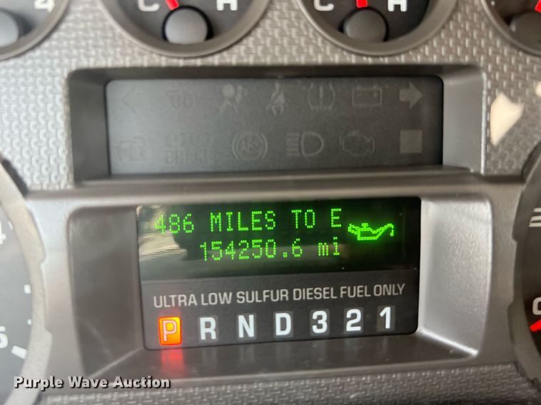 image for item DQ2110 2010 Ford F550  SuperCab utility / service truck