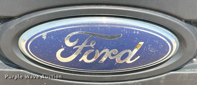 image for item DQ2110 2010 Ford F550  SuperCab utility / service truck