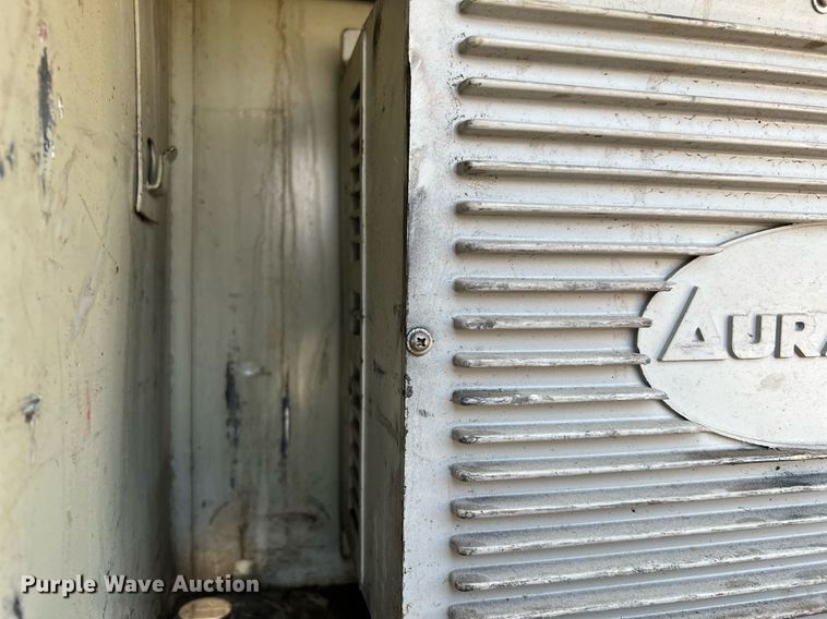 image for item DQ2111 2006 Ford F350 Super Duty  SuperCab utility / service truck