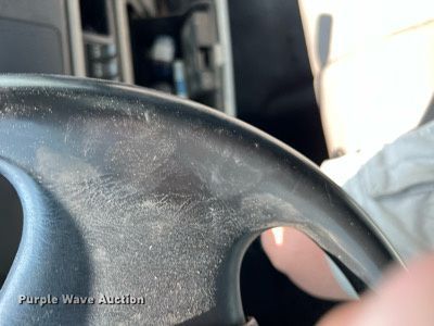 image for item DQ2111 2006 Ford F350 Super Duty  SuperCab utility / service truck