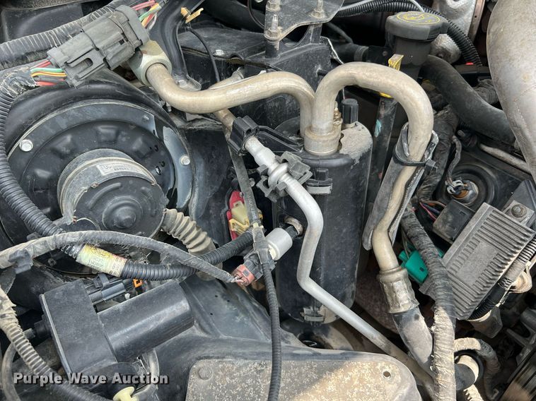 image for item DQ2111 2006 Ford F350 Super Duty  SuperCab utility / service truck