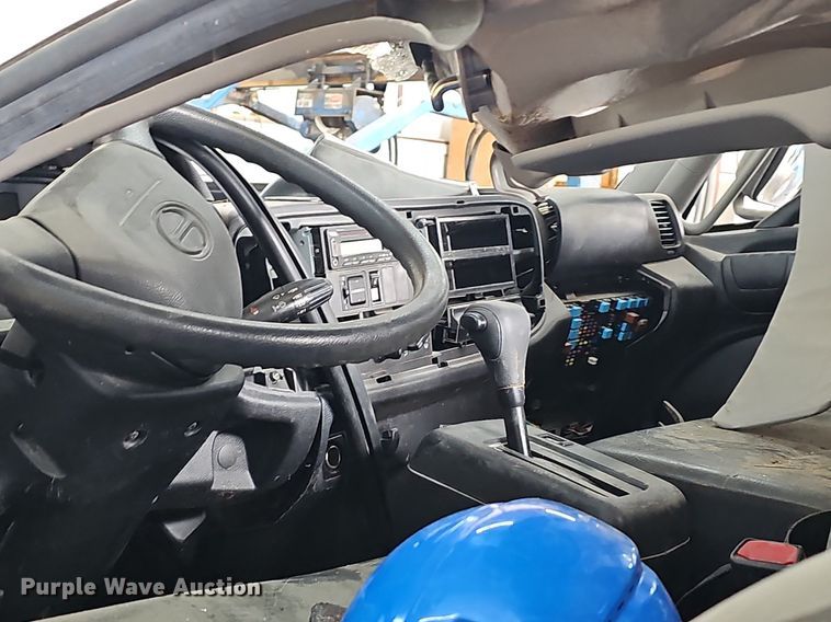 image for item DR3383 2020 Hino 268  truck cab and chassis