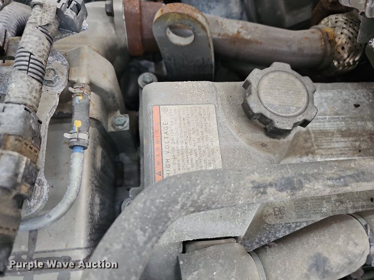 image for item DR3383 2020 Hino 268  truck cab and chassis