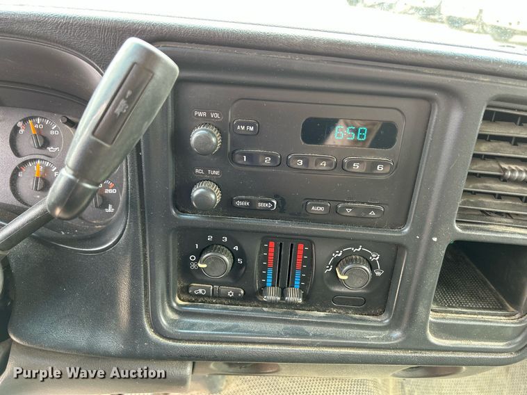 image for item DR4608 2006 Chevrolet Silverado 1500  pickup truck