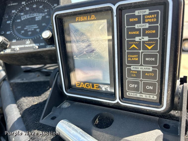 image for item DR4693 1990 Spectrum 18  boat