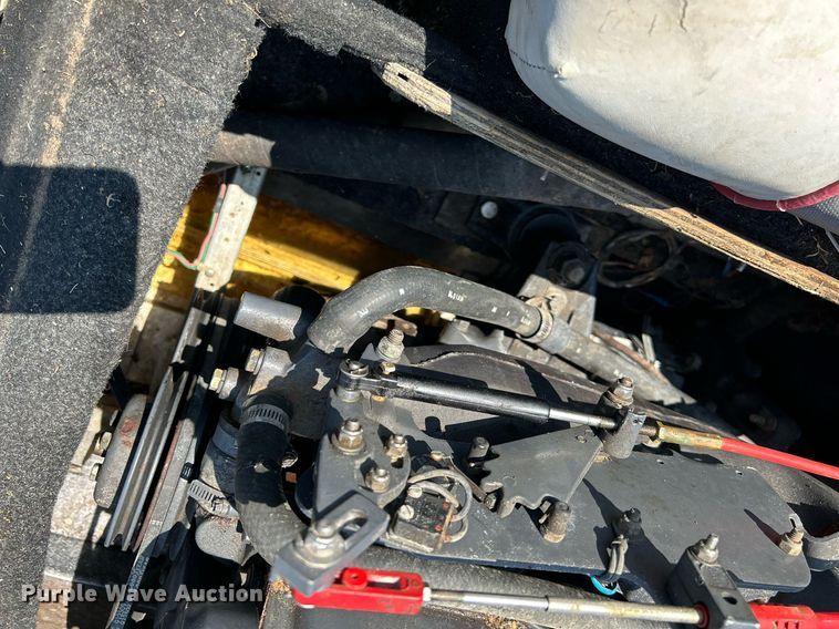 image for item DR4693 1990 Spectrum 18  boat