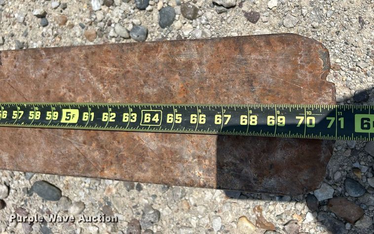 image for item DR4701 Eagle Picher R80  forklift